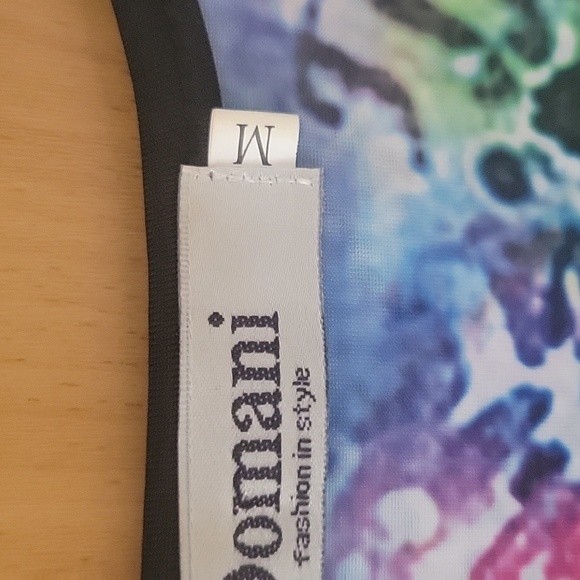 Domain M sleeveless top - Picture 3 of 3